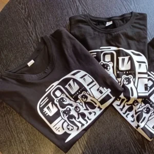 Zakázkový potisk triček pro rodinu karavanistů